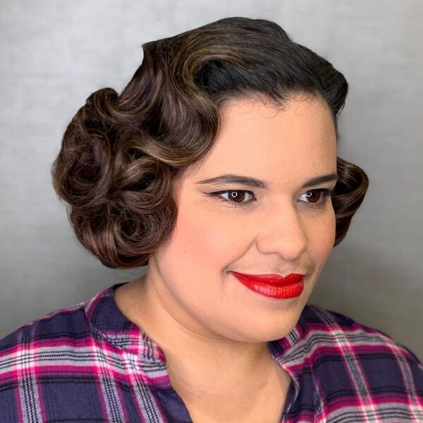 50 Pin Up Hairstyles for that Retro Look
